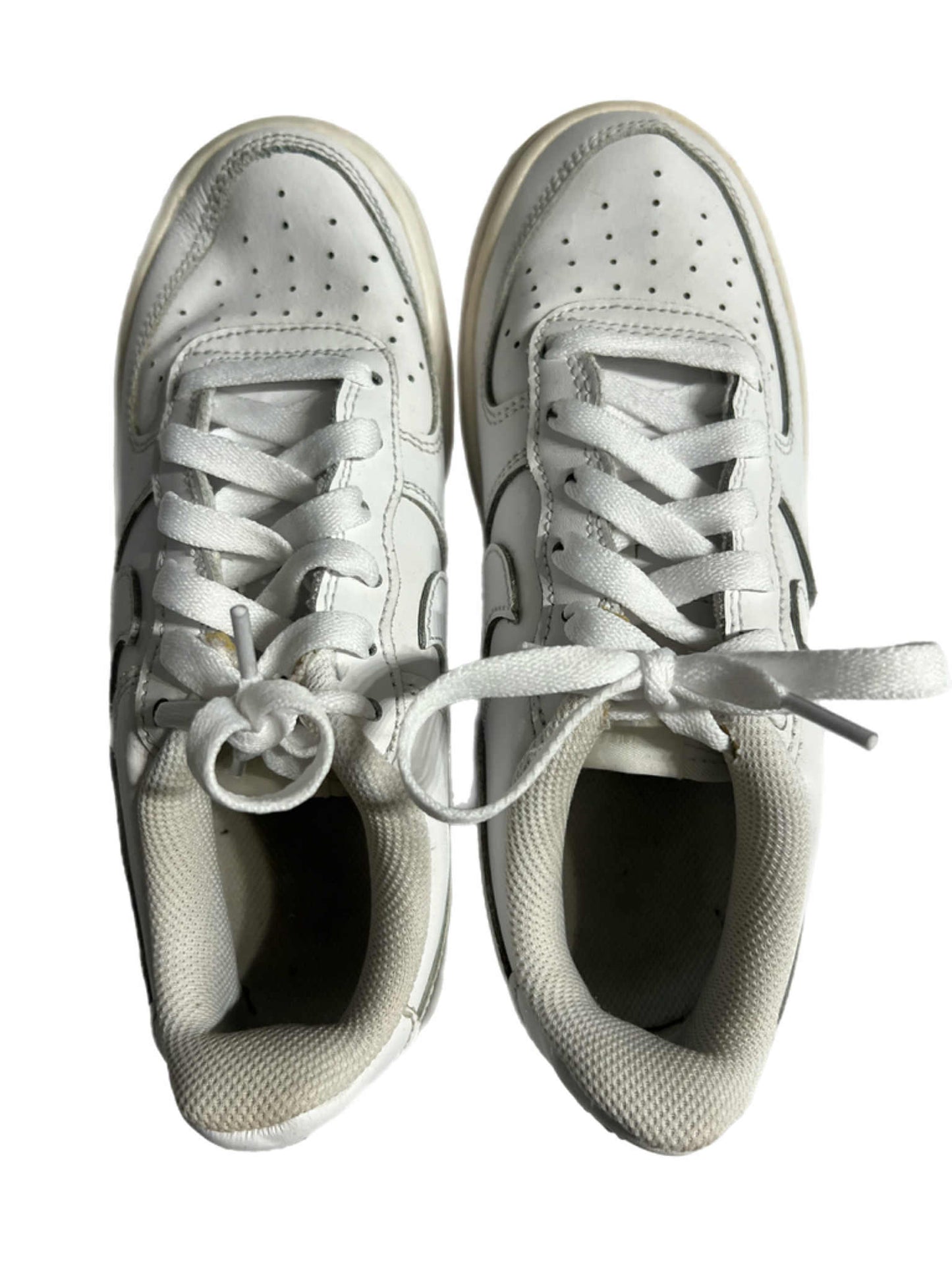 Nike Airforce 1's 4Y