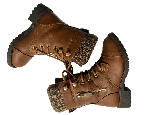 Girls Military Lace Up Boots 6