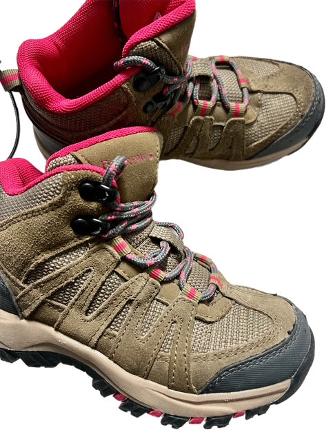 BearPaw Hiking Boots 13